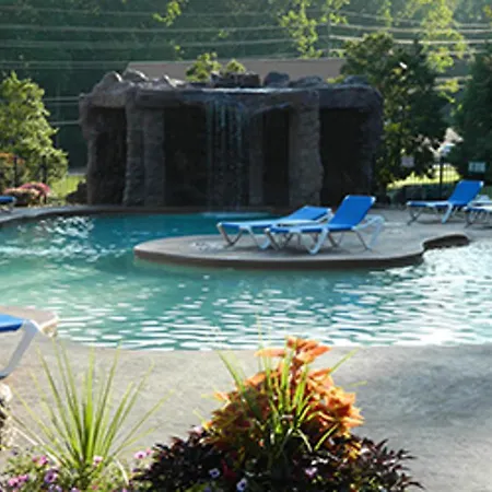 Newly Remodeled, Pool Table, Pool, Gym, Hiking! Vila
